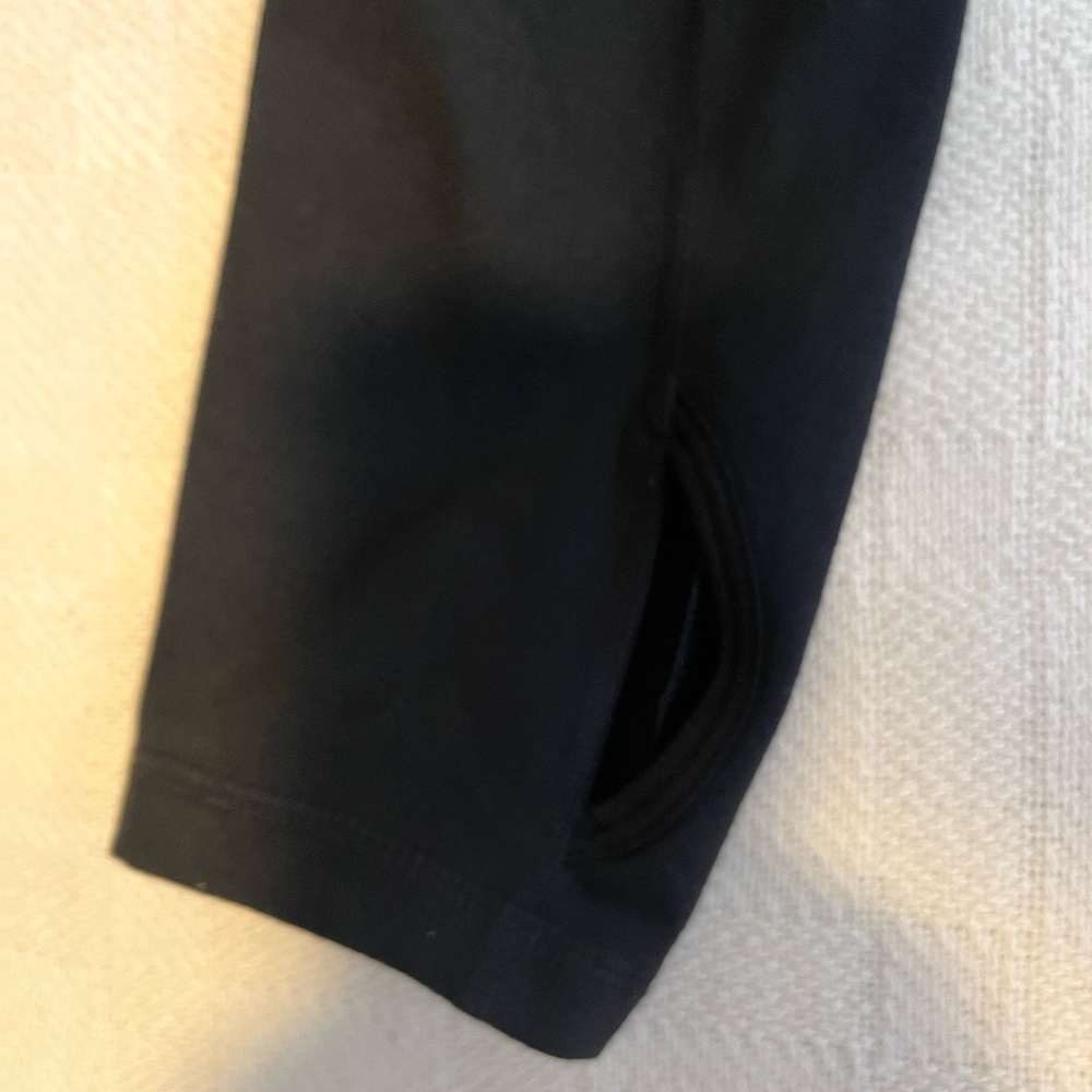 Sporty FILA Sport NWT Black X-Large Women Quarter-Zip Pullover Media Pocket - Picture 4 of 10